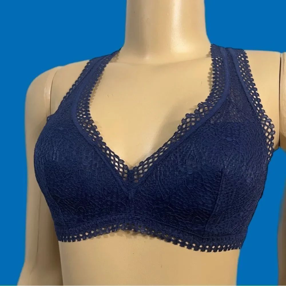Victorias Secret Lightly Padded crochet bralette bra wireless navy